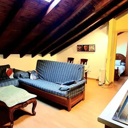 El Puntual Apartment Romillo